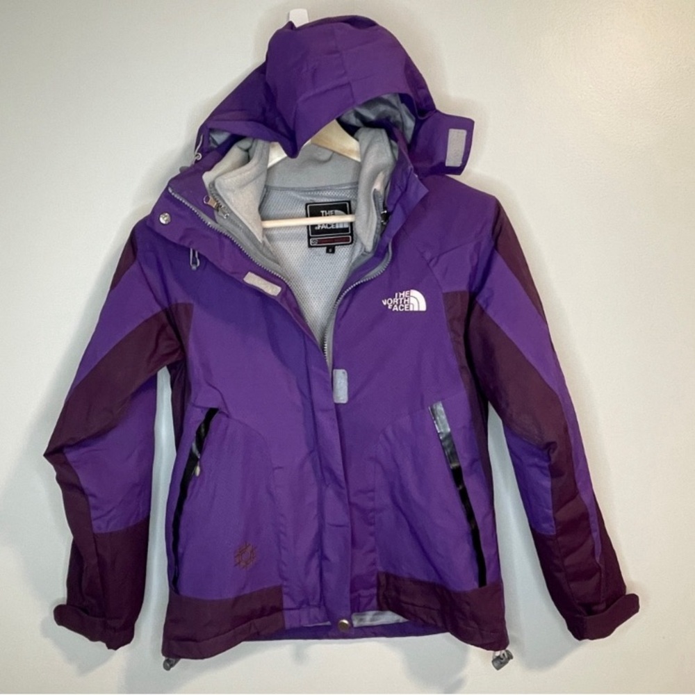 The North Face Vintage Summit Series Gore-tex shell Purple/Grey Small